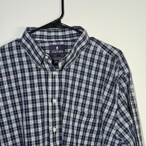 Stafford Men’s Button Down Shirt Size Large Blue Plaid Long Sleeve Easy Care Cas